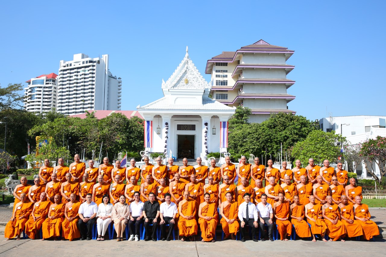 ทิพยประกันภัย จัดโครงการบรรพชาอุปสมบท